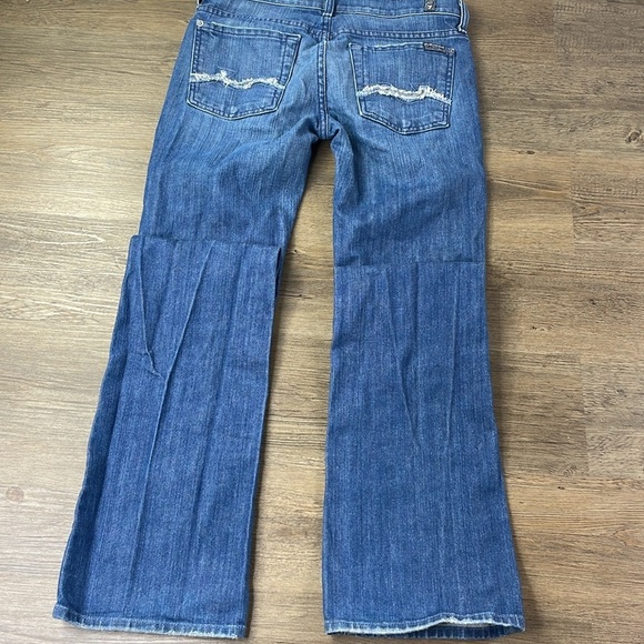 7 for All Mankind Women’s Bootcut Jeans, embellished back pockets, size 28 - Picture 14 of 15